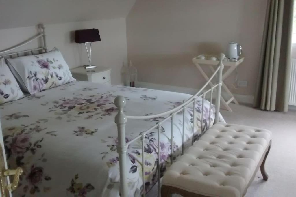 7 Burnside House Bed & Breakfast Kilmorack Екстериор снимка