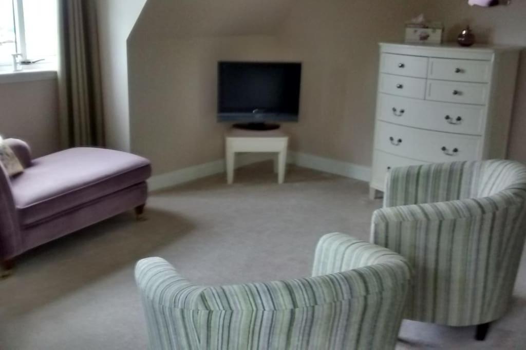 7 Burnside House Bed & Breakfast Kilmorack Екстериор снимка